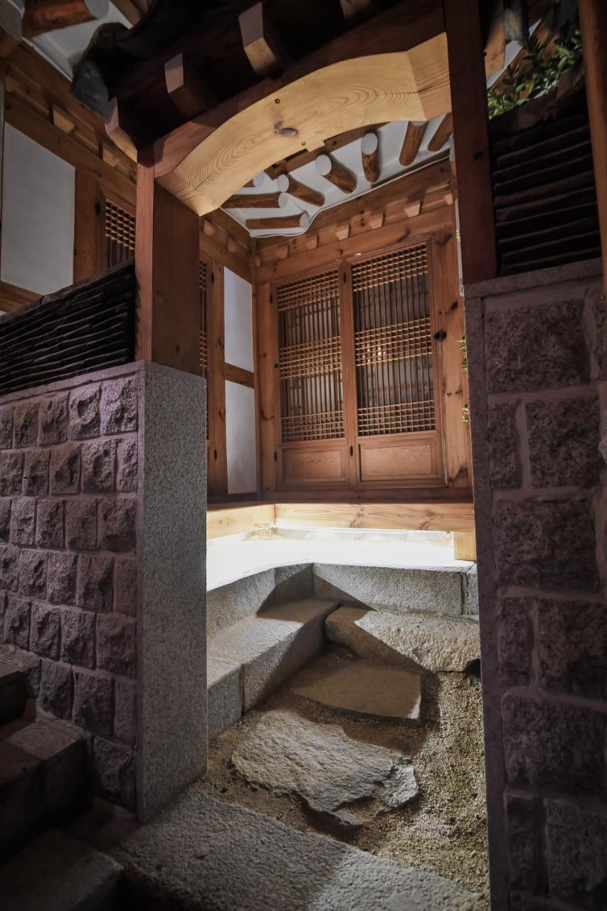 Cheong Yeon Jae Hanok Hotel Сеул Экстерьер фото