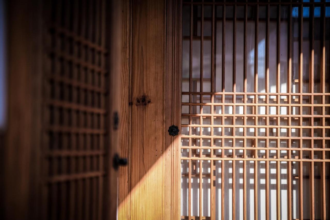 Cheong Yeon Jae Hanok Hotel Сеул Экстерьер фото