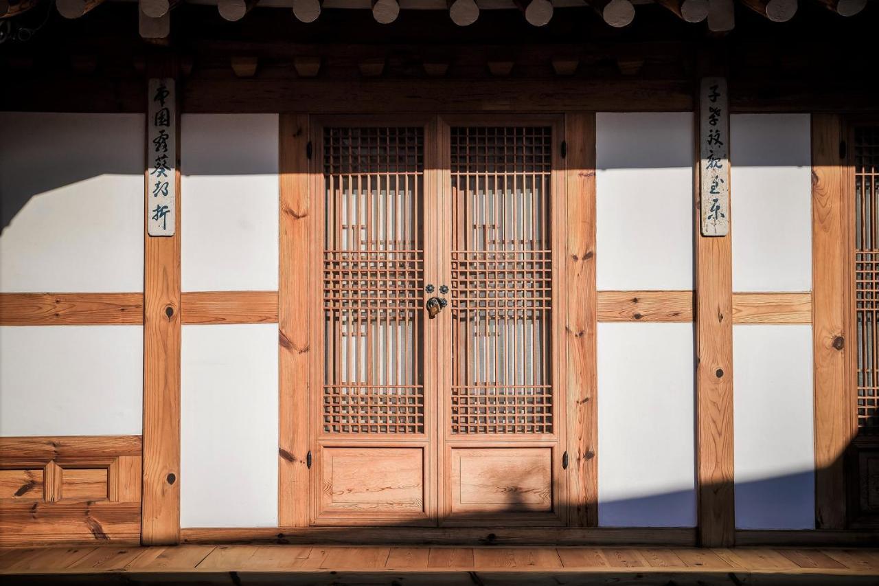Cheong Yeon Jae Hanok Hotel Сеул Экстерьер фото