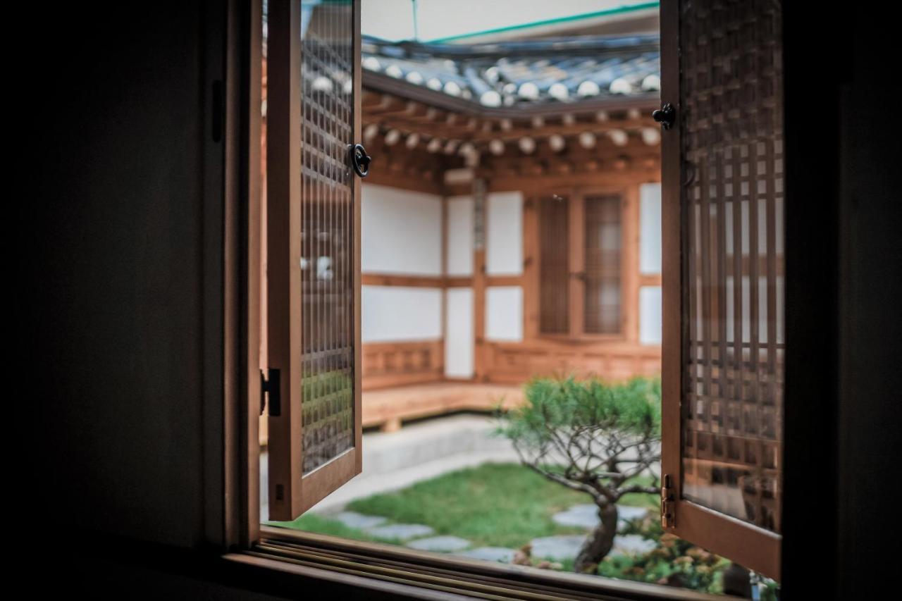 Cheong Yeon Jae Hanok Hotel Сеул Экстерьер фото