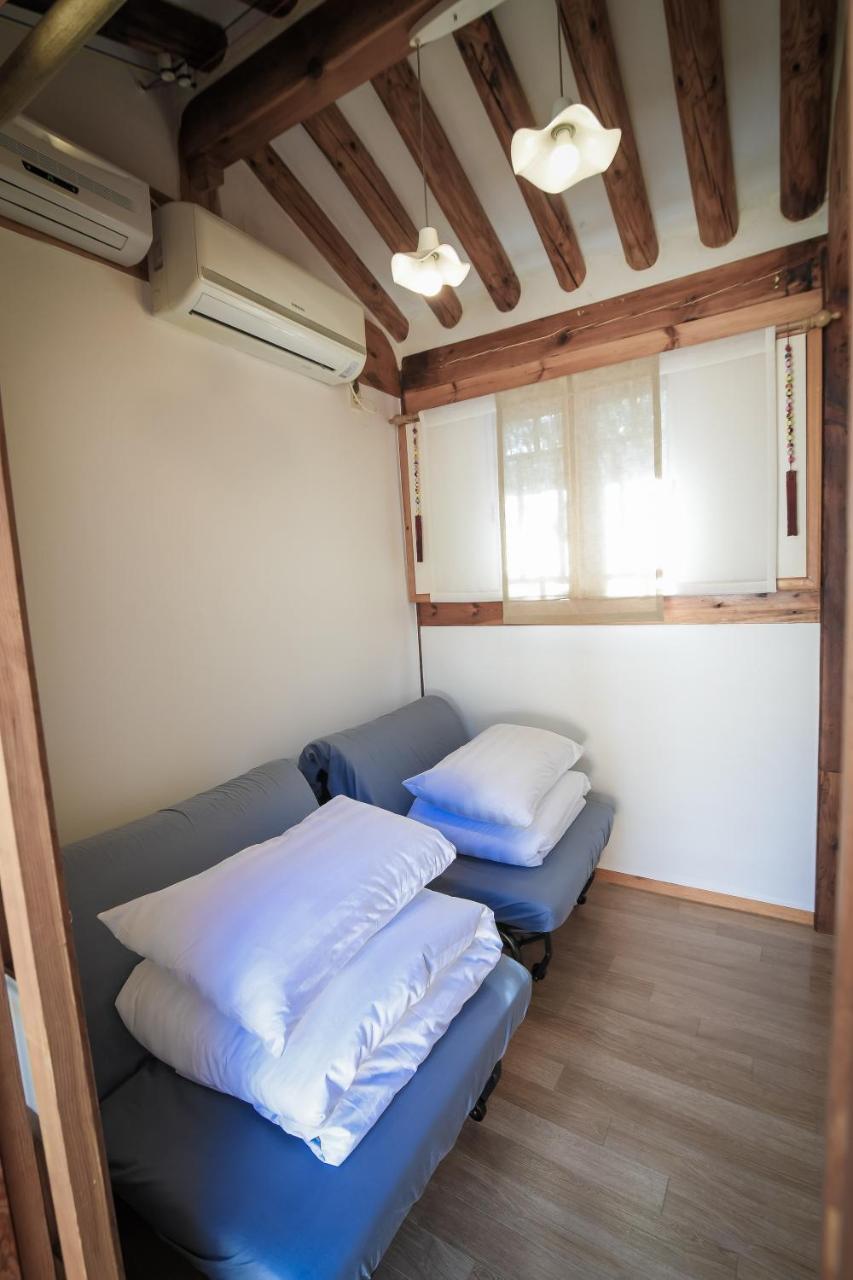 Cheong Yeon Jae Hanok Hotel Сеул Экстерьер фото