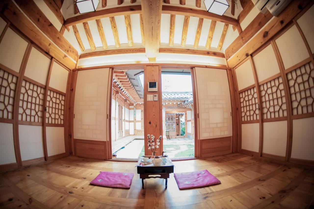 Cheong Yeon Jae Hanok Hotel Сеул Экстерьер фото
